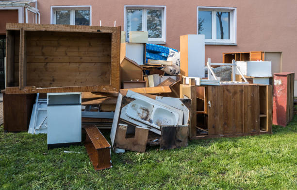 Best Retail Junk Removal  in Lancaster, WI